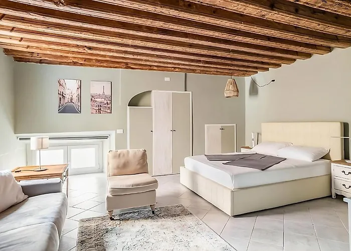 Central, Family-Friendly, Washing Machine, 200M To Aquarium And Metro, 300 Mbps Internet