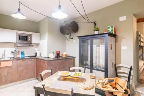 Central, Family-friendly, Washing Machine, 200m To Aquarium And Metro, 300 Mbps Internet Apartment Genoa